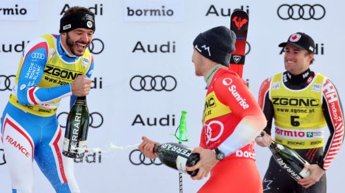 Per Schwarz esami in corso a Innsbruck, si teme un danno serio. Sarrazin: 