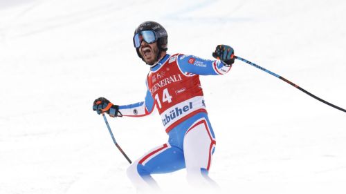 La gioia di Sarrazin tornato tra i pali a Courchevel, il dolore di Giezendanner e Favrot ancora sotto i ferri