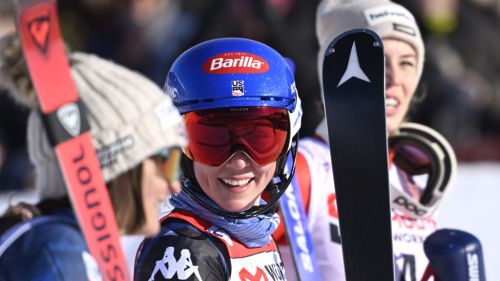 Shiffrin, il sorriso non è mai mancato e brilla ancora di più. Otto coppe di slalom come Ingo: