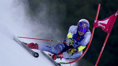 Prima di volare negli States, i gigantisti azzurri al lavoro per tre giorni in Val di Fassa: appuntamento sulla