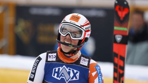 Petra Vlhova è stata operata questa mattina al ginocchio destro. Coach Pini: 