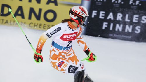 Petra Vlhova fa... paura: è già dominio nella 1^ manche dello slalom bis, Shiffrin lotta per il podio