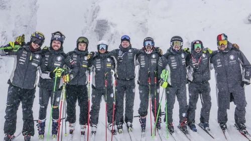 Slalomisti e gigantisti si allenano a tutta sulle nevi di Ushuaia, Brignone conclude il lavoro a Cervinia