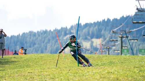 Andrea Iori esce sul più bello, ma anche il titolo mondiale dello slalom jr è azzurro con Michael Bertagno