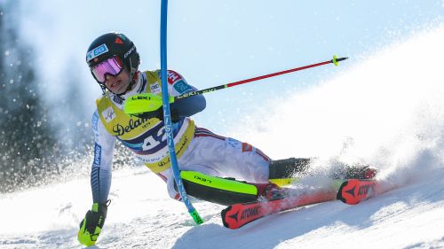 Escono tanti big nella 1^ manche dello slalom mondiale degli uomini, comanda Braekken su Wissting e Uhlir