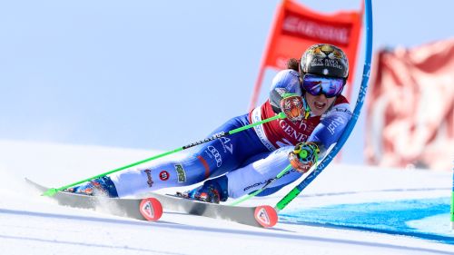 E' sempre Brignone là davanti a metà gara, ad Are alle spalle di Fede c'è una super Goggia. Robinson paga 65 centesimi