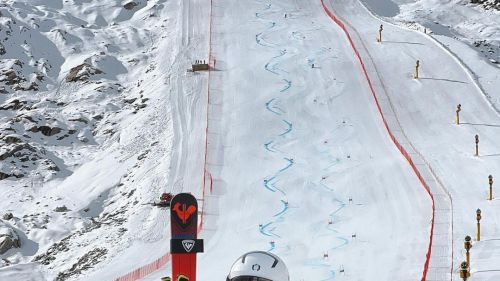 La Thuile al fianco di Giorgia Collomb per il debutto in CdM: 