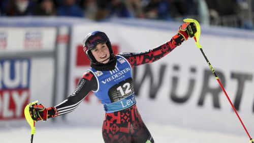 Odermatt beffa von Allmen per 3 centesimi, è bis nel super-g di Kitzbuehel! Casse 6°, Paris che cuore