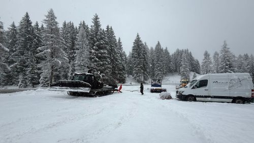Tra una settimana la prima prova a Cortina, si stanno ultimando i lavori sulla splendida Olympia delle Tofane