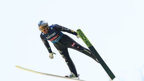 Ida Marie Hagen è la nuova regina della combinata, sua la Coppa del Mondo dopo una rimonta folle, Riiber torna e stravince