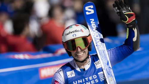 Nevica a Soelden, domenica sarà tosta per il gigante maschile. De Aliprandini: 