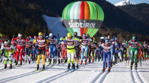 Sofia Franzoni eletta 'Soreghina' della Marcialonga 2025: la fascia di ambasciatrice resta a Molina di Fiemme