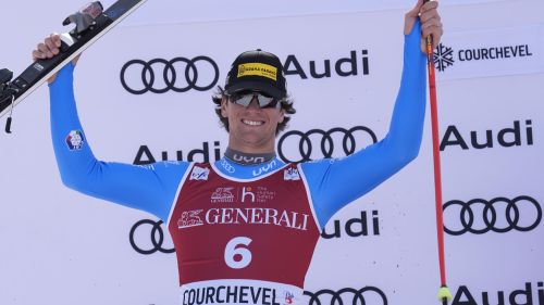 Franzoni-Paris, è duello per il podio finale in discesa: