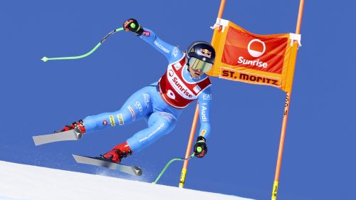 Sfida pazzesca sulla Corviglia, il fenomeno Aicher davanti a Vonn e Goggia! Primo podio in rosa per l'Italia