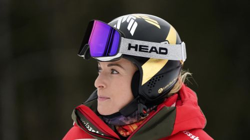 Masterclass di Lara Gut-Behrami sulla 'Challenger': super-g pazzesco e sesta coppa, Brignone