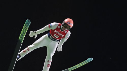 Kvandal e Stroem guidano la Norvegia alla medaglia d'oro nella prova a squadre di salto, Italia buona 6a