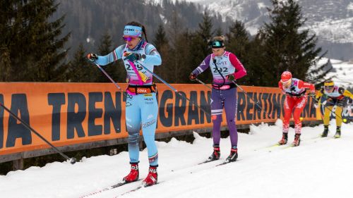 Lampo di Schumacher nella prima storica heat mass start 5 km TL di Dobbiaco. Pellegrino tallona Klaebo