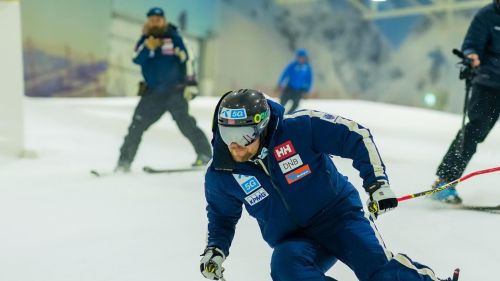 Kilde, ecco il primo approccio sugli sci: a 158 giorni dal crac di Wengen, nello ski dome alle porte di Oslo