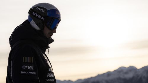 Alle 10.00 la discesa di Crans-Montana, Paris ci prova. E Hintermann ci regala una splendida notizia
