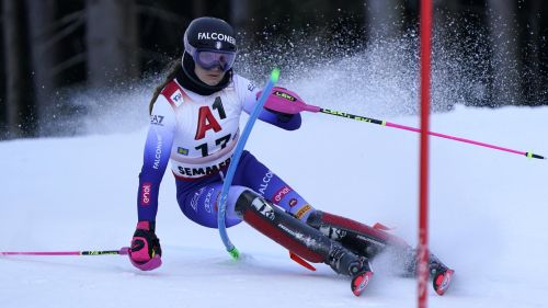 Dopo i primi 4 slalom il miglior risultato azzurro è il 16° di Collomb a Killington. Peterlini ha sprecato una chance