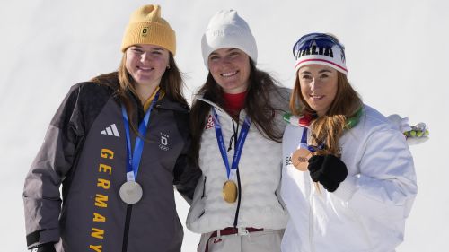Riccardo Lorello è incredibile medaglia di Bronzo nei 5000 metri di Speed Skating. Quarto Davide Ghiotto