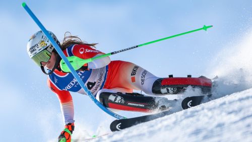 Camille Rast è ancora in dubbio per Are, dove si gioca la coppa di slalom: