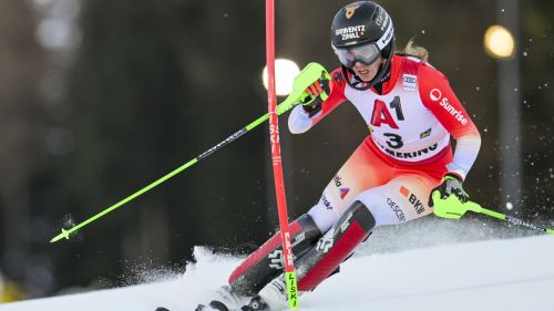 Sorpresona bulgara a Campiglio, la 3Tre è di un fantastico Albert Popov! McGrath inforca sul più bello