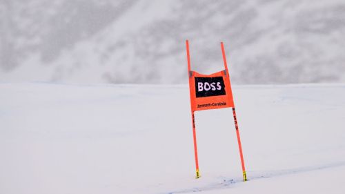 Speed Opening maledetto: già cancellata la prima discesa, troppa neve e vento in quota