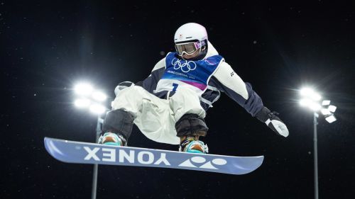 Giapponesi scatenati nell'Halfpipe olimpico di Livigno: a