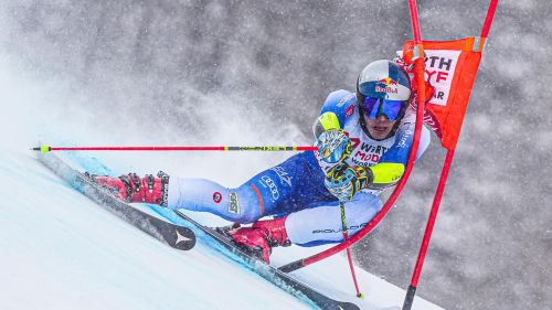 Solo De Aliprandini e Vinatzer ancora in corsa in Alta Badia. Luca dopo l'errore: 