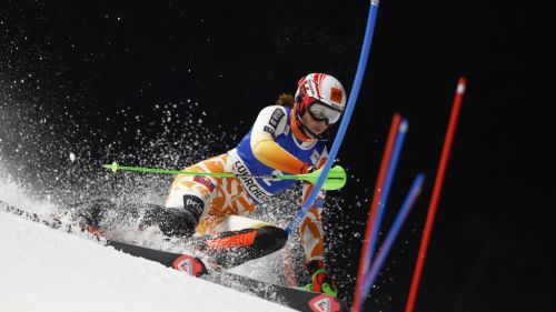 Vlhova pareggia i conti con Shiffrin, è della slovacca lo slalom di Courchevel!